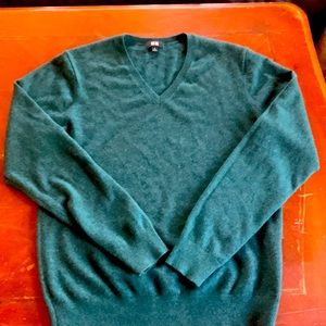 Uniqlo cashmere sweater: Green, size small